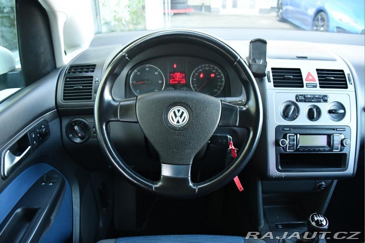 Volkswagen Touran 1.9TDi 77kW PC 2xKOLA VÝH 2010