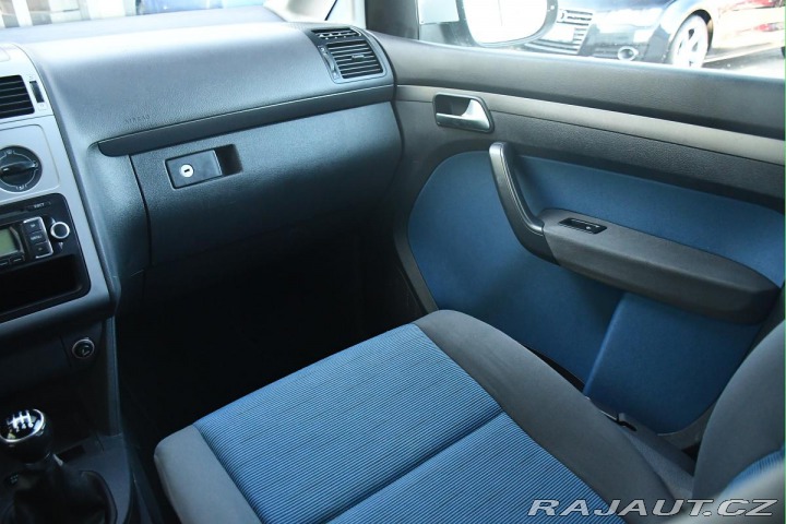Volkswagen Touran 1.9TDi 77kW PC 2xKOLA VÝH 2010