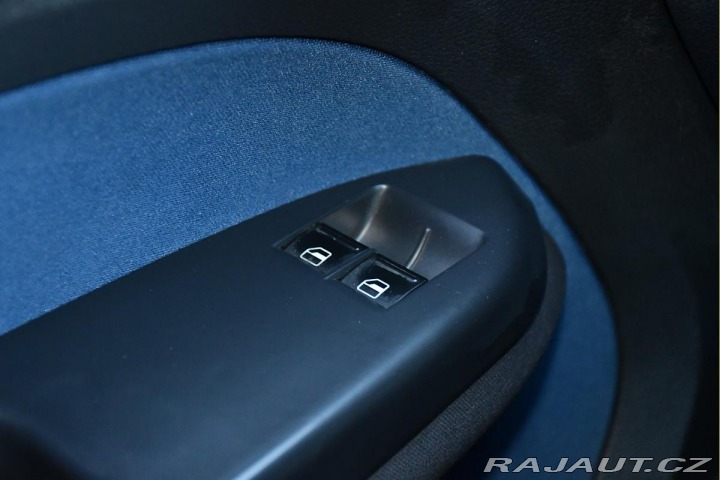 Volkswagen Touran 1.9TDi 77kW PC 2xKOLA VÝH 2010