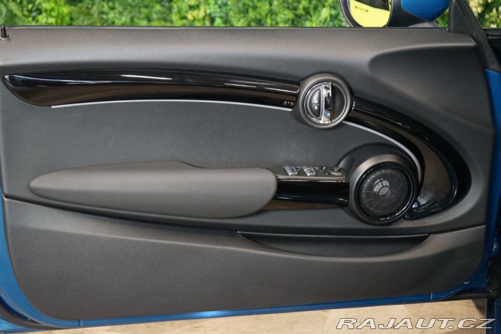 Mini Cooper JCW*CABRIO*170kW*CAMERA*C 2022