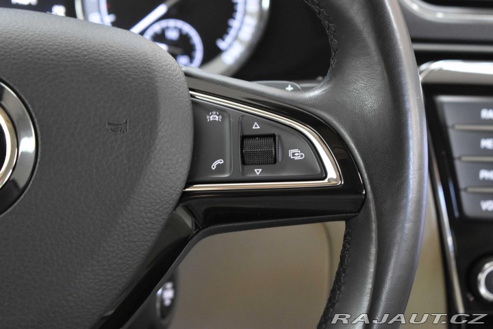Škoda Superb 2.0 TDI 4x4 *REZERVACE* 2017