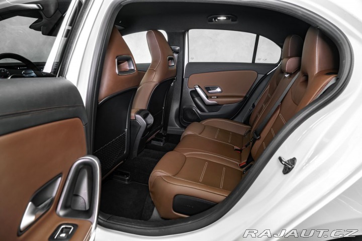 Mercedes-Benz A  2020