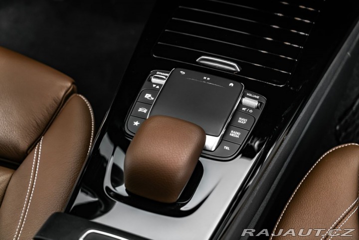 Mercedes-Benz A  2020