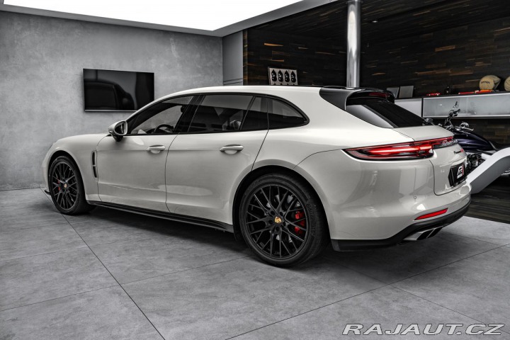 Porsche Panamera ST Turbo 1800