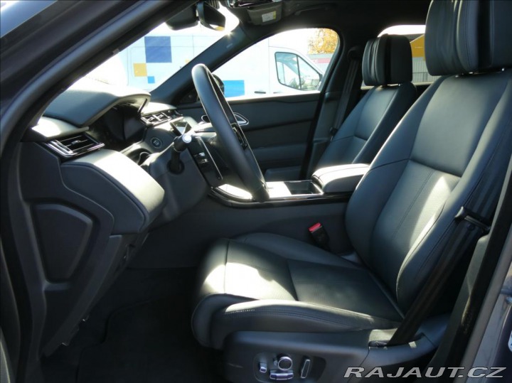 Land Rover Range Rover Velar 3,0 D300 Dynam HSE,1maj,Č 2023