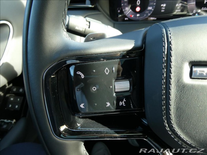 Land Rover Range Rover Velar 3,0 D300 Dynam HSE,1maj,Č 2023