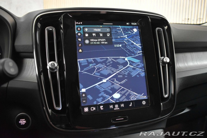 Volvo XC40 B3*REZERVACE* 2023