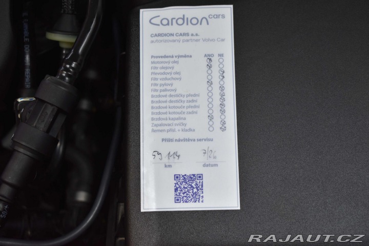 Volvo XC40 B3*REZERVACE* 2023