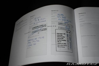 Volvo XC40 B3 DARK PLUS *HARMAN*ČR 1 2023