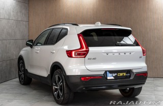Volvo XC40 B3 DARK PLUS *HARMAN*ČR 1 2023