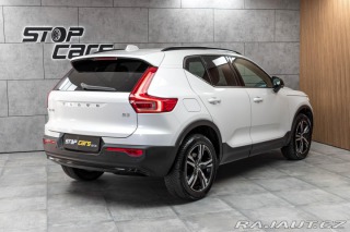 Volvo XC40 B3 DARK PLUS *HARMAN*ČR 1 2023
