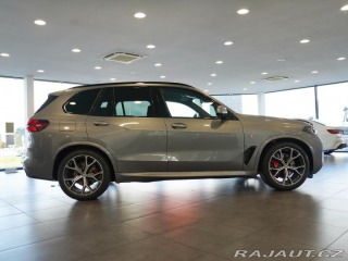 BMW X5  2025