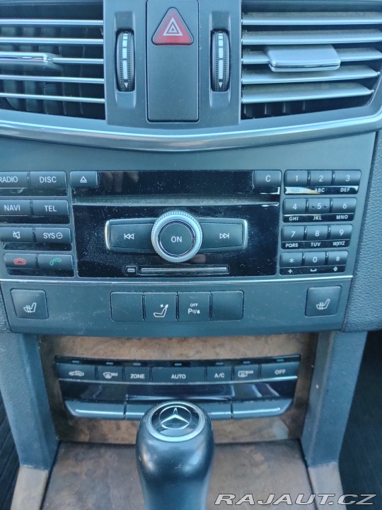 Mercedes-Benz E 2012