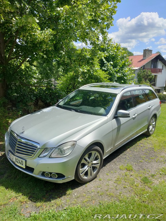 Mercedes-Benz E 2012