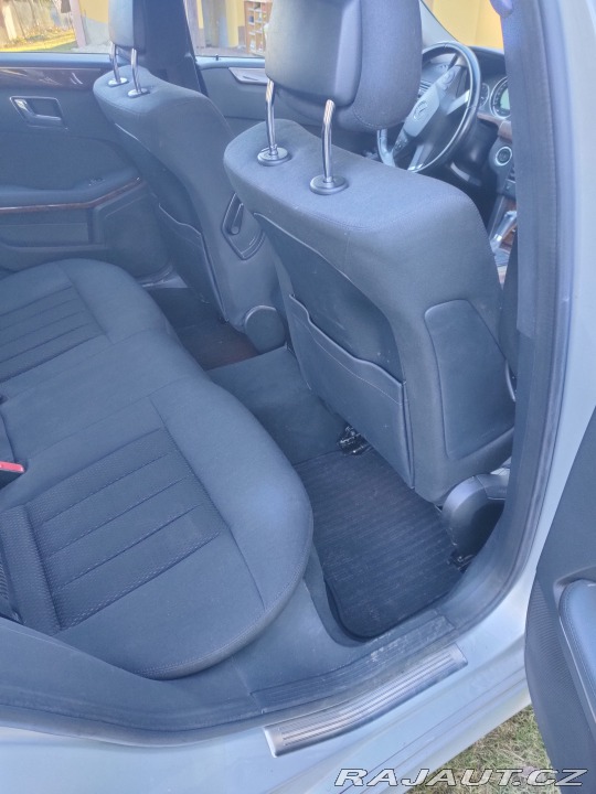 Mercedes-Benz E 2012