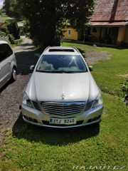 Mercedes-Benz E 2012