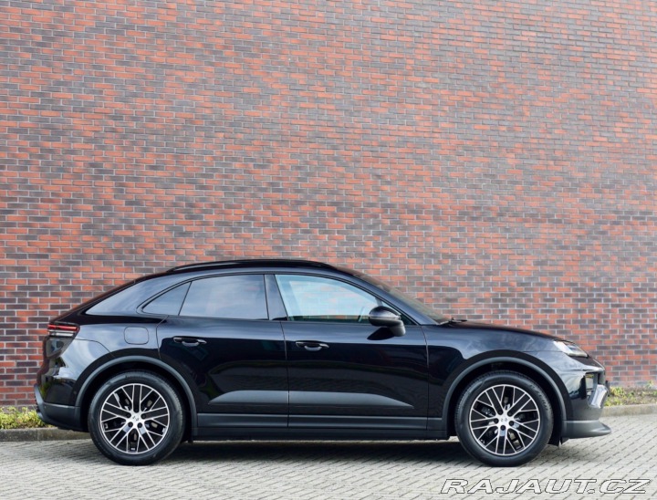 Porsche Macan Electric 4 Nový model! 2024