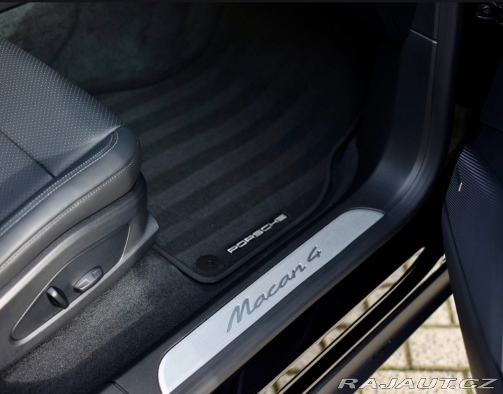 Porsche Macan Electric 4 Nový model! 2024