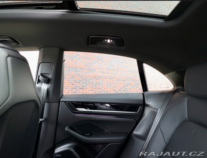 Porsche Macan Electric 4 Nový model! 2024