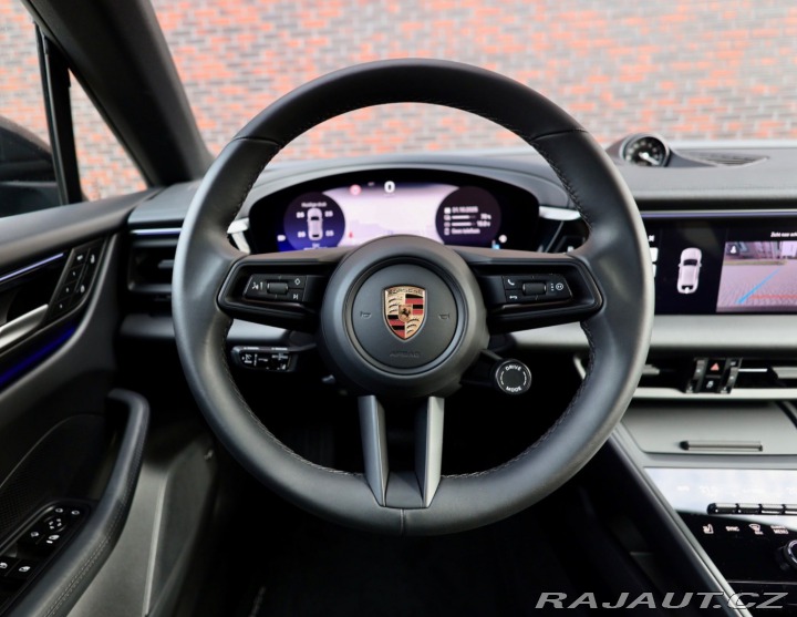 Porsche Macan Electric 4 Nový model! 2024