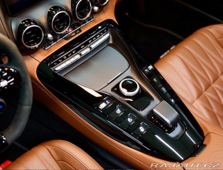 Mercedes-Benz AMG GT Mercedes- roadster C A/T 2020