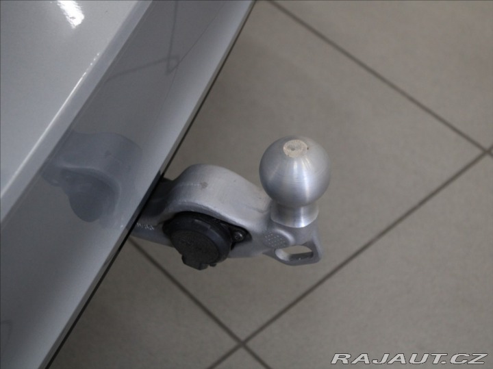 Škoda Superb 1,5 PHEV SportLine 5L ZÁR 2025