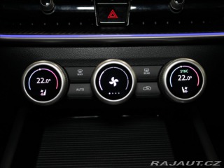 Škoda Superb 1,5 PHEV SportLine 5L ZÁR 2025