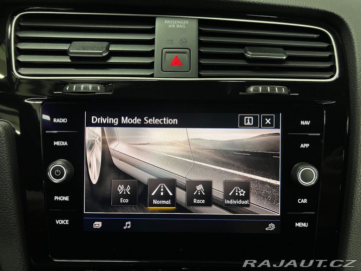 Volkswagen Golf R 221kW DSG 4MOTION, ACC 2019