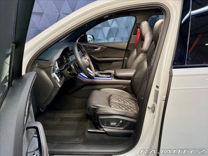 Audi SQ7 4.0 TFSI QUATTRO, 7.MÍST 2024