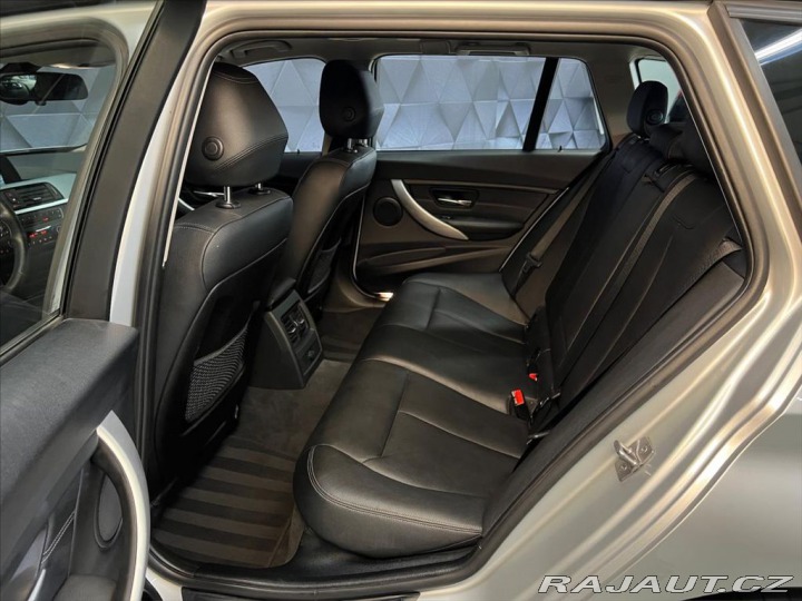 BMW 3 320d MODERN LINE, BI-XENO 2014