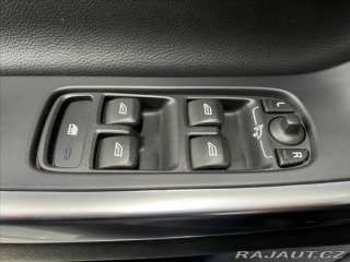 Volvo XC60 D4 AWD MOMENTUM, TEMPOMAT 2016