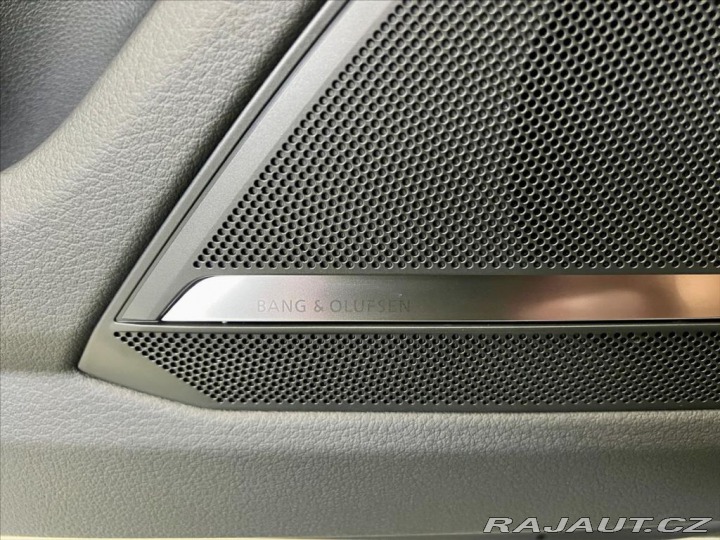 Audi RS6 PERFORMANCE, KERAMICKÉ BR 2025