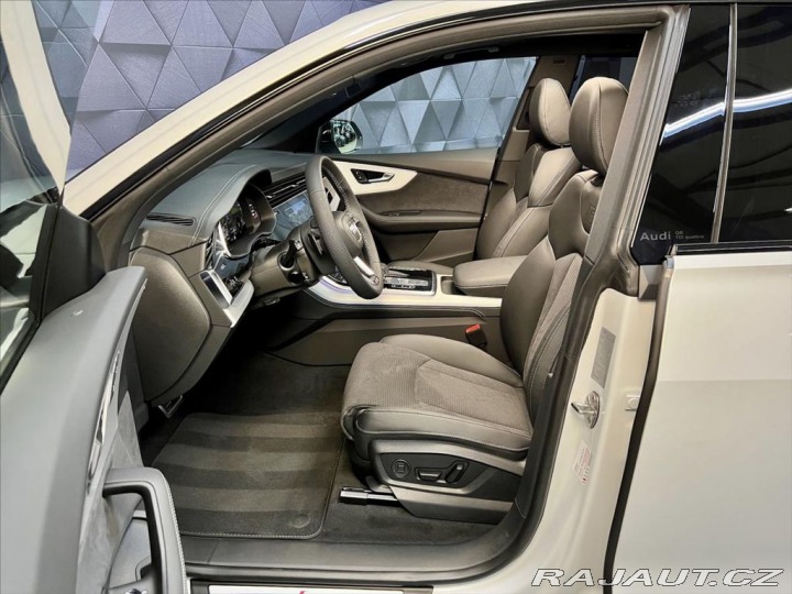 Audi Q8 50TDI QUATTRO S-LINE, BLA 2025