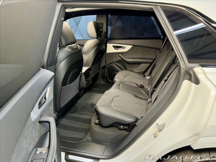 Audi Q8 50TDI QUATTRO S-LINE, BLA 2025