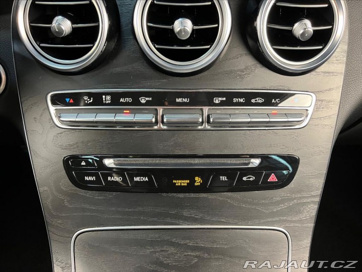 Mercedes-Benz GLC 220d 4MATIC, AMG, DISTRON 2019