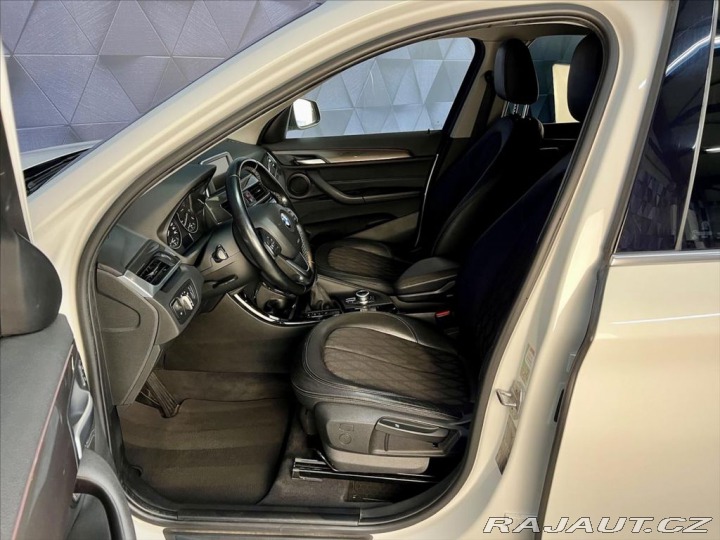 BMW X1 18d sDrive XLINE A/T, BI- 2017