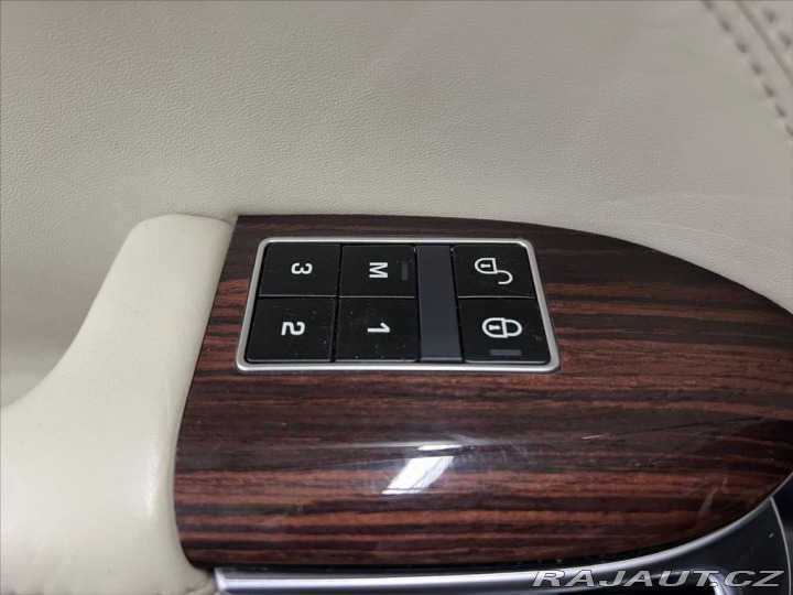 Land Rover Range Rover SDV8 AUTOBIOGRAPHY, VZDUC 2014