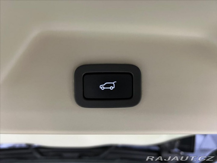 Land Rover Range Rover SDV8 AUTOBIOGRAPHY, VZDUC 2014