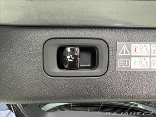 Mercedes-Benz C 220d 4MATIC AMG, BURMESTE 2024