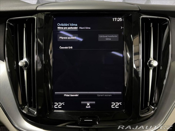 Volvo XC60 T6 AWD RECHARGE, ACC, PAN 2021