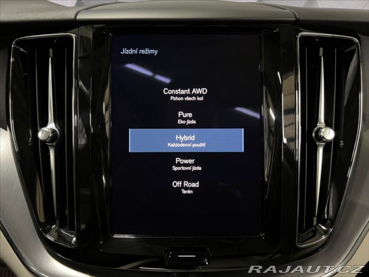 Volvo XC60 T6 AWD RECHARGE, ACC, PAN 2021