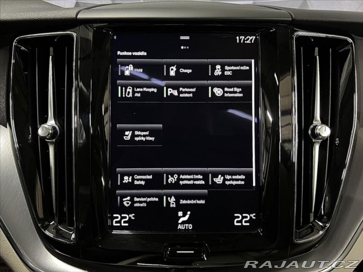 Volvo XC60 T6 AWD RECHARGE, WEBASTO 2021