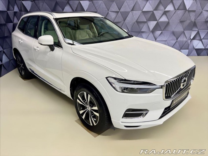 Volvo XC60 T6 AWD RECHARGE, LED, PAN 2021