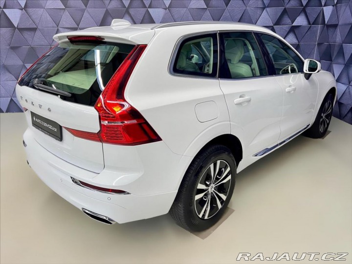 Volvo XC60 T6 AWD RECHARGE, ACC, PAN 2021