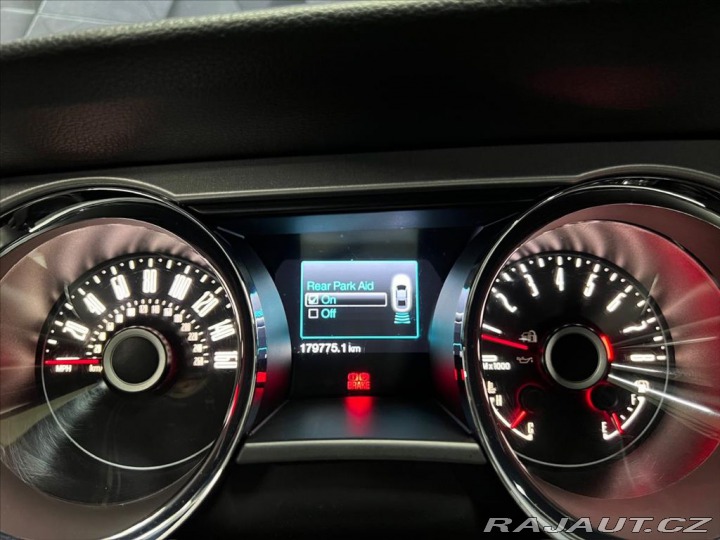 Ford Mustang 3,7 L V6 A/T 227KW, PREMI 2014