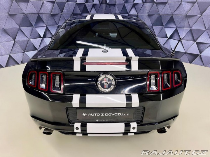 Ford Mustang 3,7 L V6 A/T 227KW, PREMI 2014