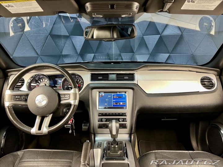 Ford Mustang 3,7 L V6 A/T 227KW, PREMI 2014