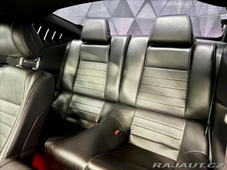 Ford Mustang 3,7 L V6 A/T 227KW, PREMI 2014