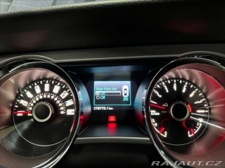 Ford Mustang 3,7 L V6 A/T 227KW, PREMI 2014