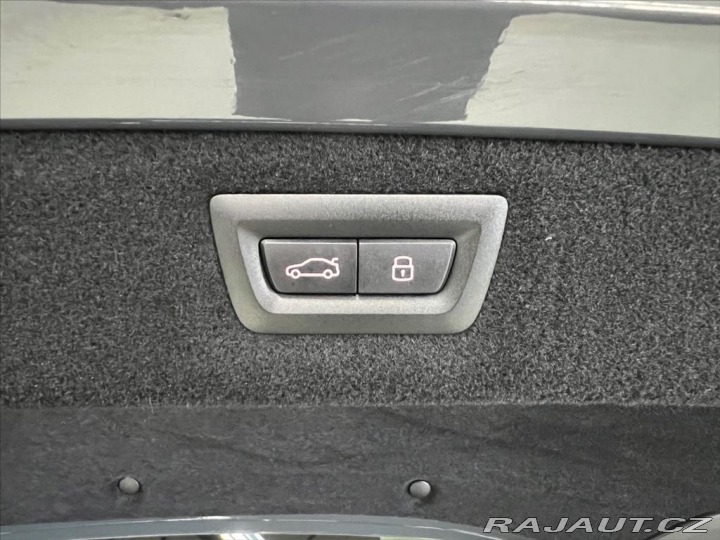 BMW 8 M850i xDrive, M-PERFORMAN 2024